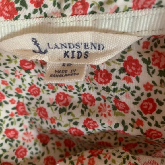 Land’s End button-up blouse - pretty floral print - Picture 2 of 6